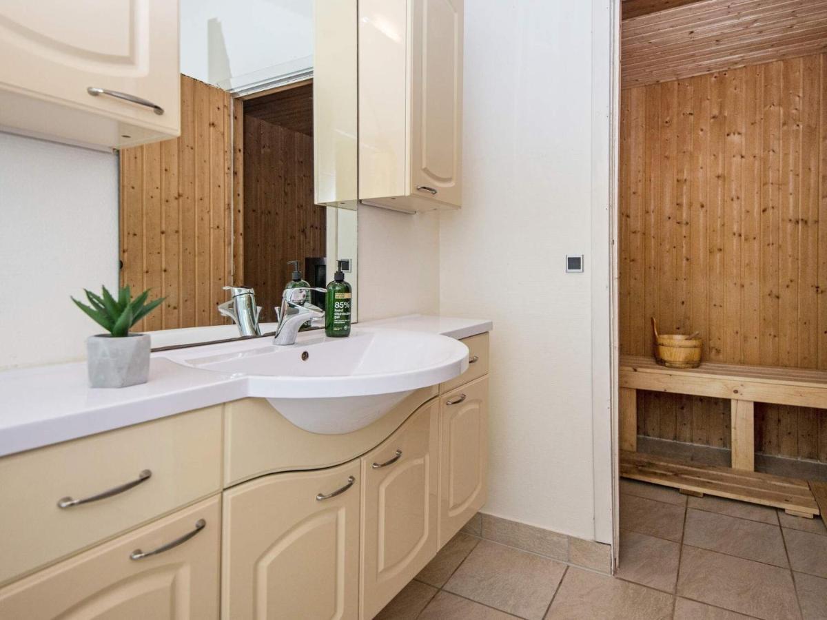 9 Person Holiday Home In Juelsminde Sonderby  Esterno foto